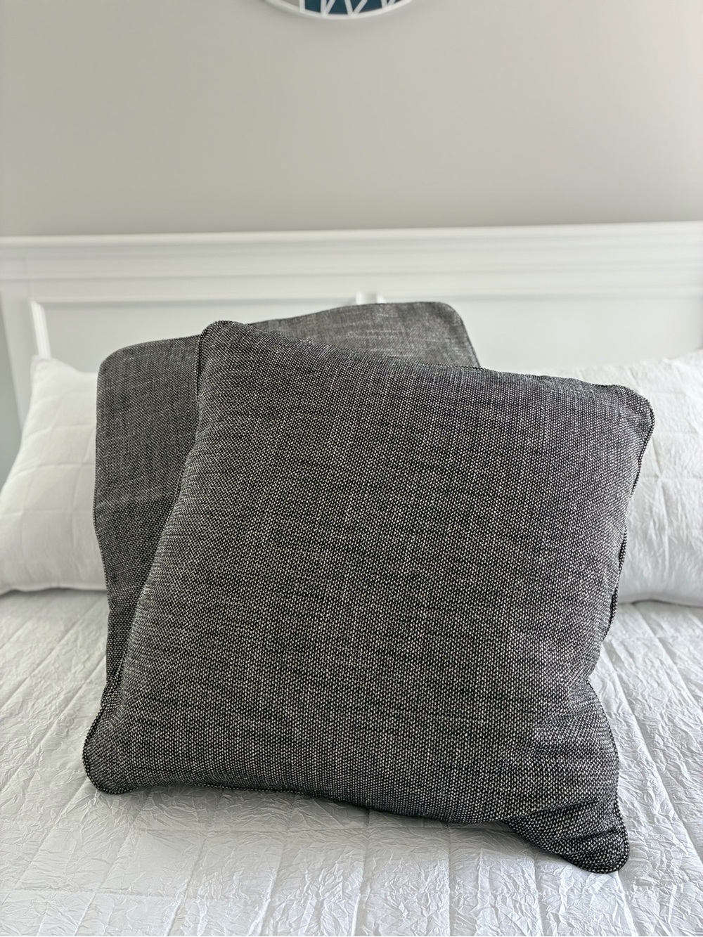 Set 2 decorative Pillow Covers/Black/White classic tweed, 22”, Home Decor